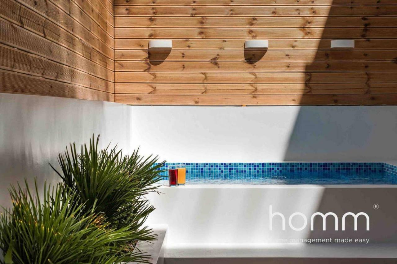 Nemeseos 1St Floor Homm Apartment With Roof Garden And Wading Pool Atina Dış mekan fotoğraf