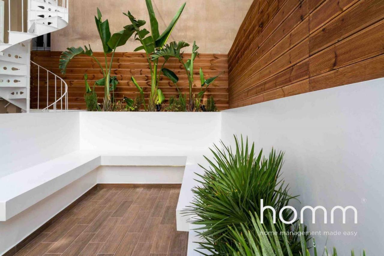 Nemeseos 1St Floor Homm Apartment With Roof Garden And Wading Pool Atina Dış mekan fotoğraf