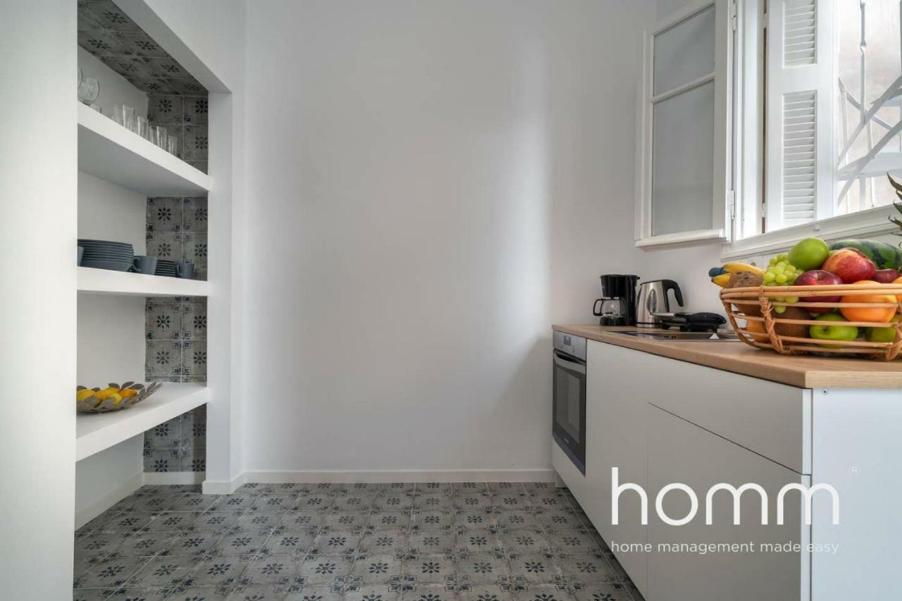 Nemeseos 1St Floor Homm Apartment With Roof Garden And Wading Pool Atina Dış mekan fotoğraf